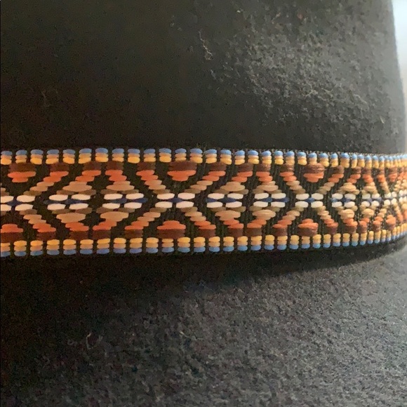 Lovely Bird Navy 100% wool hat - Picture 6 of 6